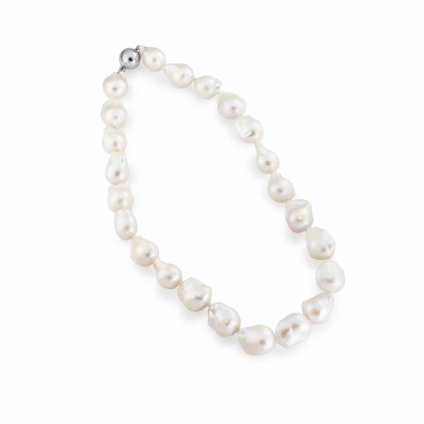 Large Baroque Pearl Necklace T35