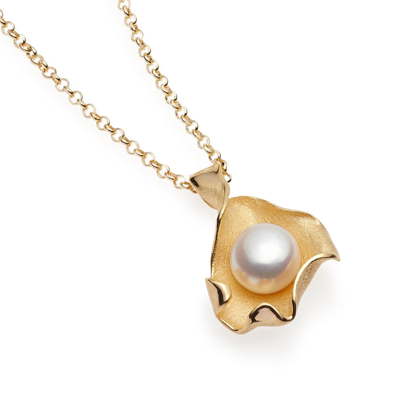 Venus Gilded Silver & Pearl Pendant