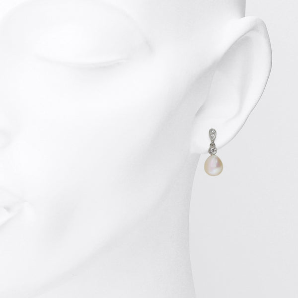 18ct Gold Diamond & Pearl Earrings