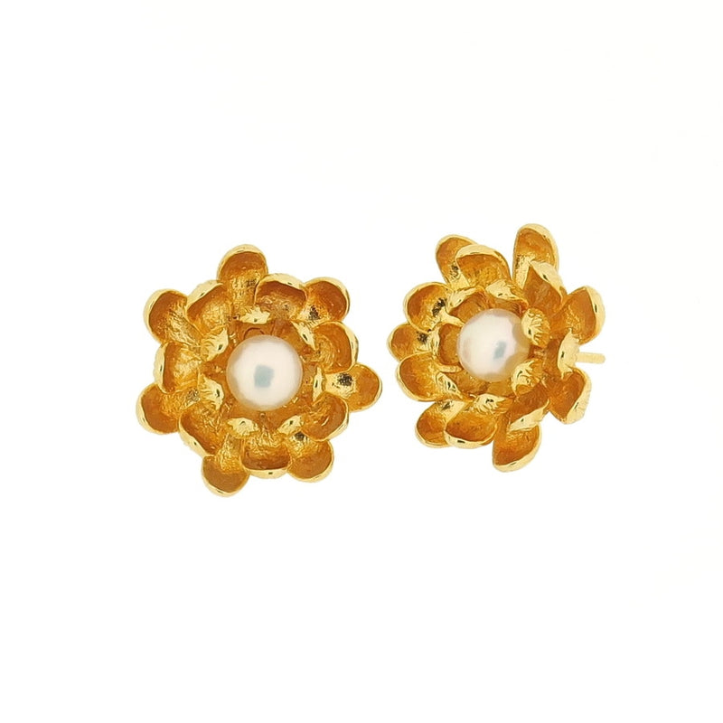 Chrysanthemum Pearl Flower Earrings